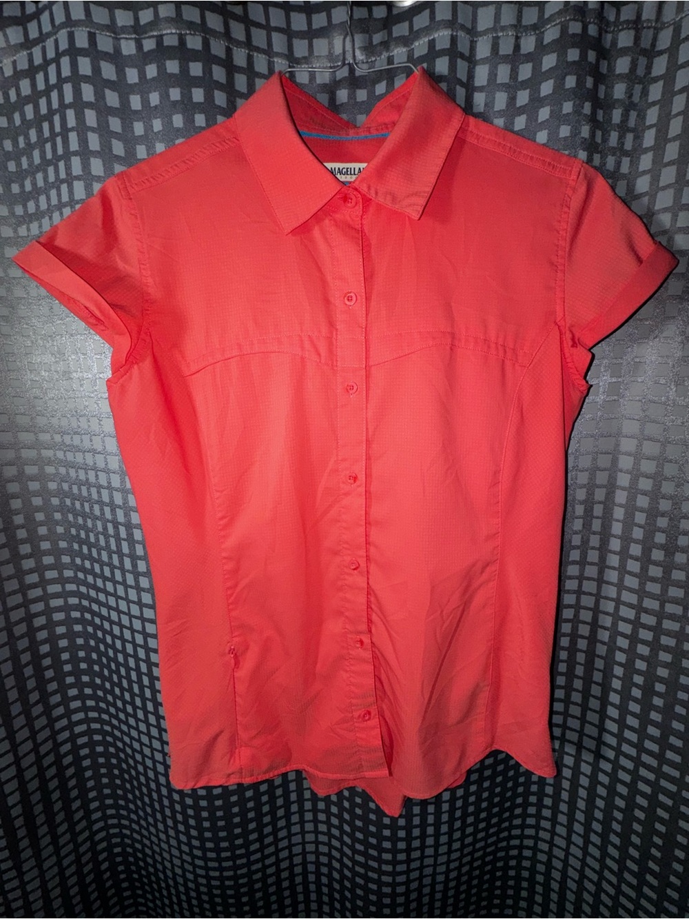 Magellan Women’s Outdoors Coral Short Sleeve Button-Front Fishing Shirt Sz Sm